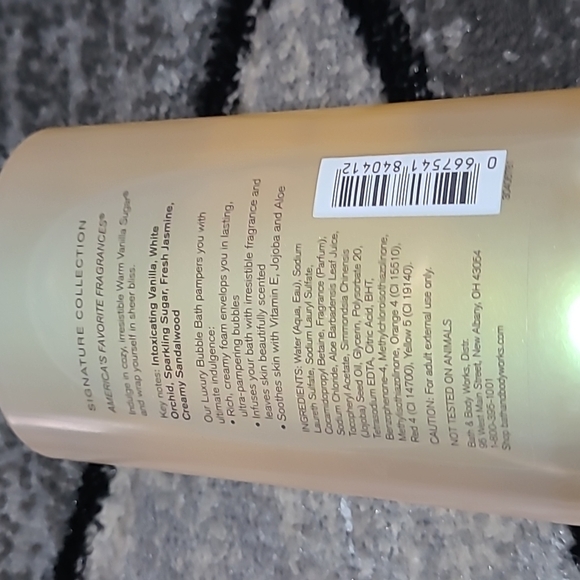Bath & Body Works Warm Vanilla Sugar Luxury Bubble Bath - Picture 5 of 6